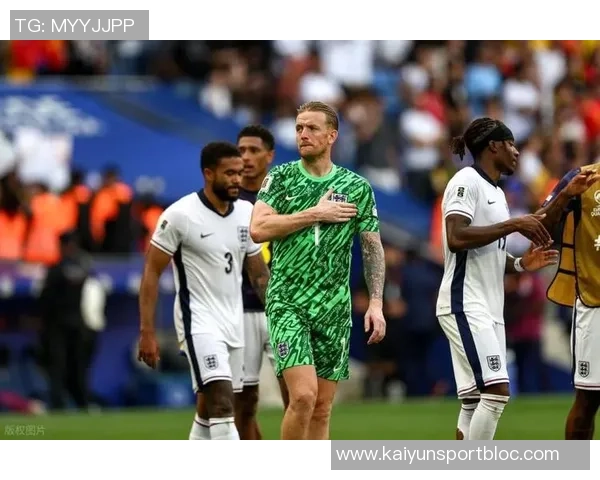 专家分析英格兰世界杯落选名单五大热门球员亨德森福登阿诺德等人引发热议