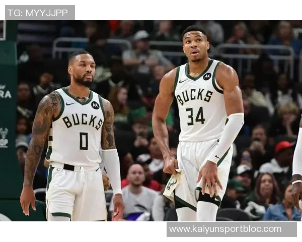 小波特高效表现15投12中独得30分4篮板5助攻3抢断令人赞叹不已